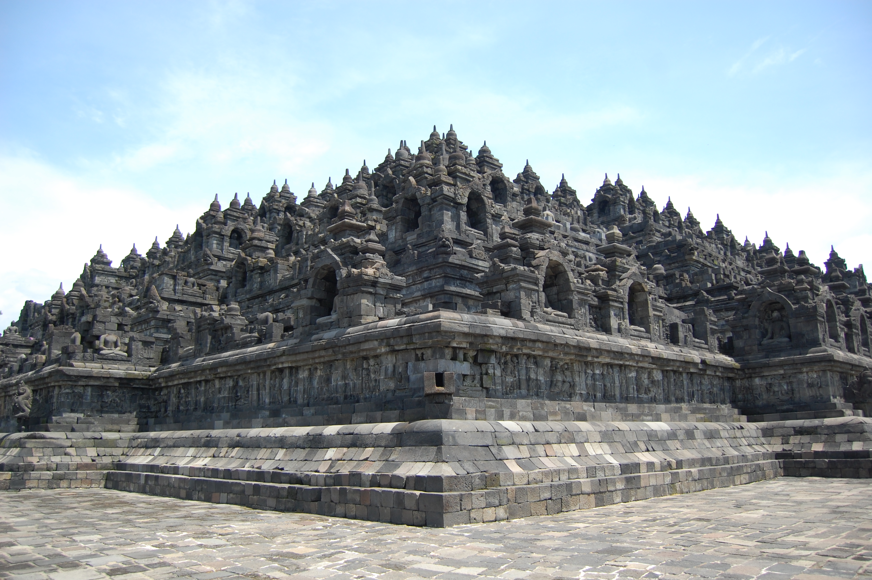 Borobudur Some rights reserved. Creative Commons 3.0. Hafiz Noor Shams